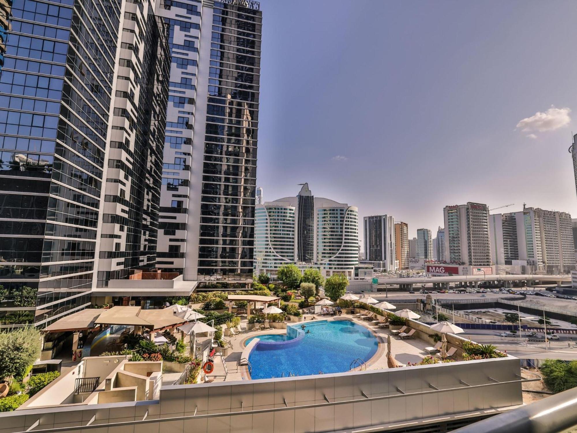 Luxe Apartments Near Dubai Mall Burj Khalifa Pool Gym Parking Eksteriør bilde