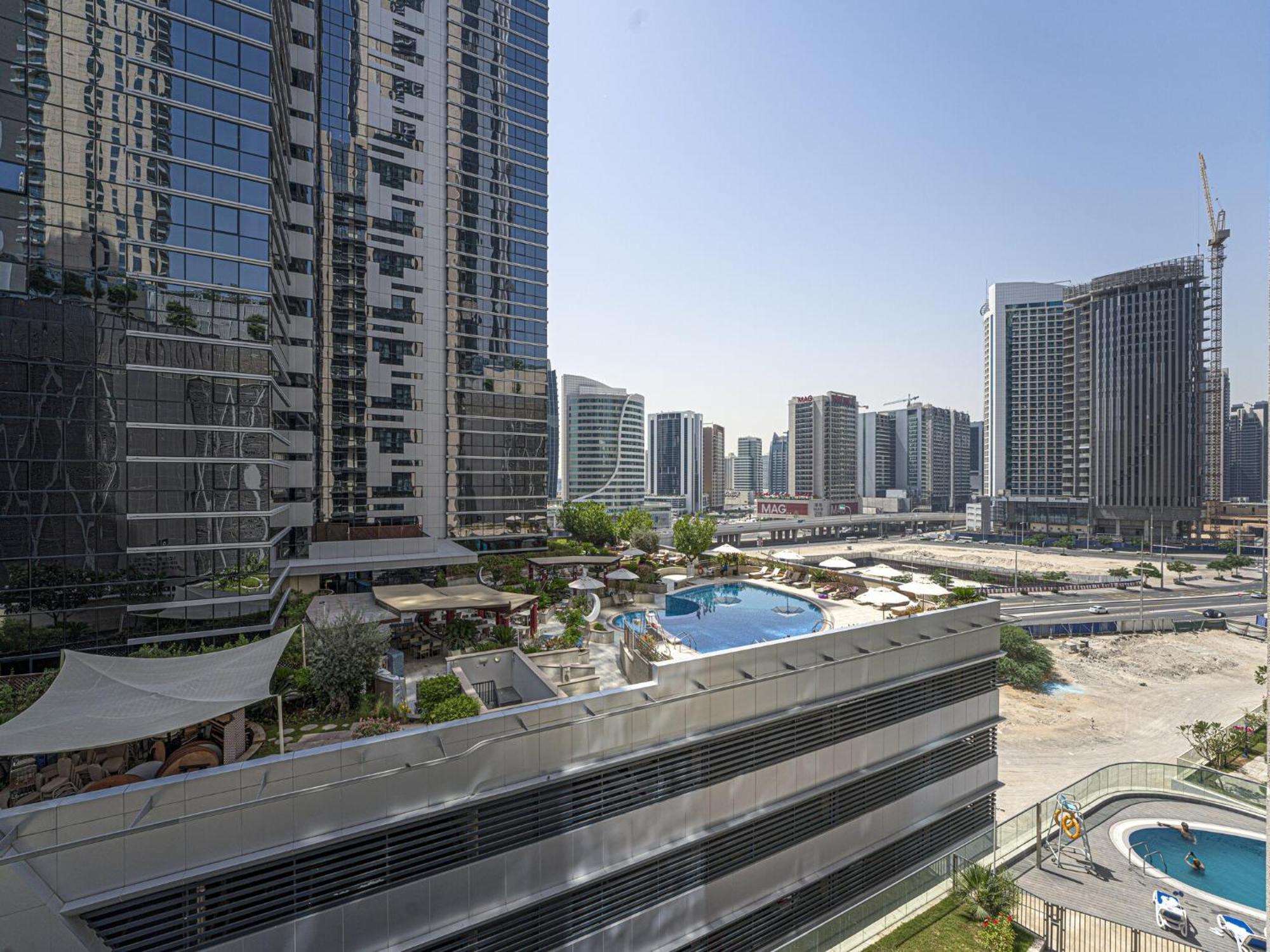 Luxe Apartments Near Dubai Mall Burj Khalifa Pool Gym Parking Eksteriør bilde